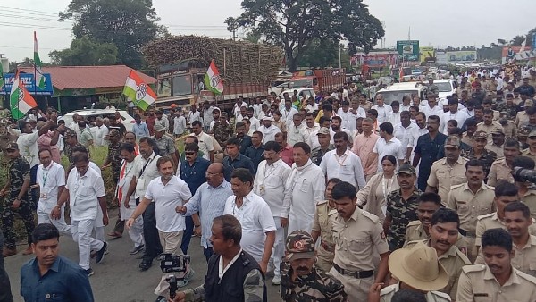  ಶಾಲೆಯಿಂದ ಹೊರಗುಳಿಯುತ್ತಿರುವ ಮಕ್ಕಳು