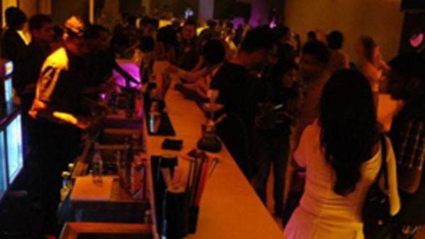 ವೈಫೈ, ಶಾಂತ ಪ್ರದೇಶಗಳು ಲಭ್ಯ 