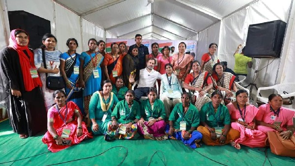 Bharat Jodo Yatra Continues in Chitradurga Despite Cloudy