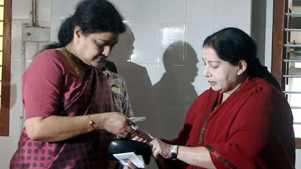 ಜಯಲಲಿತಾ ಆಪ್ತರ ವಿಚಾರಣೆ 