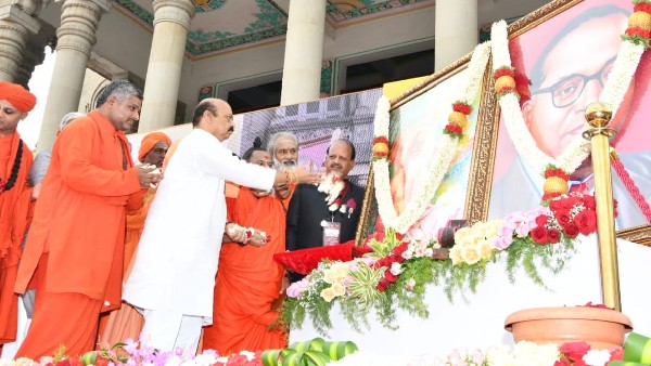 ಎಸ್‌ಟಿ ಕೋಟಾ ಹೆಚ್ಚಳಕ್ಕೆ ಆಗ್ರಹಿಸಿ ಪ್ರಸನ್ನಾನಂದ ಸ್ವಾಮಿ ಉಪವಾಸ! 