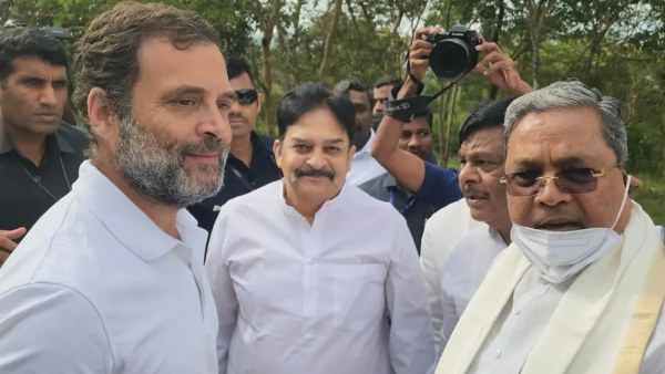 ಎರಡು ತಂಡಗಳಾಗಿ ಸ್ವಾಗತ ಮಾಡಿದ್ದಾರೆ