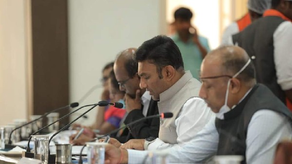 ಮಾಸ್ಕ್‌ ಕಡ್ಡಾಯದ ಬಗ್ಗೆ ಯಾವುದೇ ನಿರ್ಧಾರವಾಗಿಲ್ಲ 