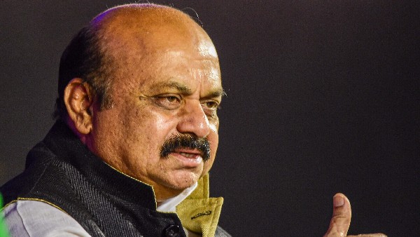 ಪತ್ರಕರ್ತರಿಗೆ ಒಂದು ಲಕ್ಷ ರೂಪಾಯಿ ಲಂಚದ ಆರೋಪ 