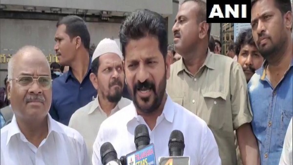 Congress office fire in Telangana, campaign material burnt! 