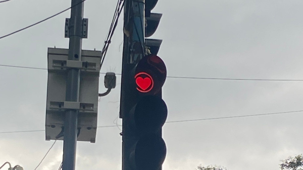 ನಿಯಮ ಪಾಲಿಸುವಂತೆ ಸಂಚಾರಿ ಪೊಲೀಸರ ಮನವಿ