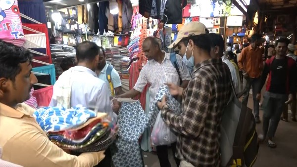 Market open in Delhi after 2 years, business booming
