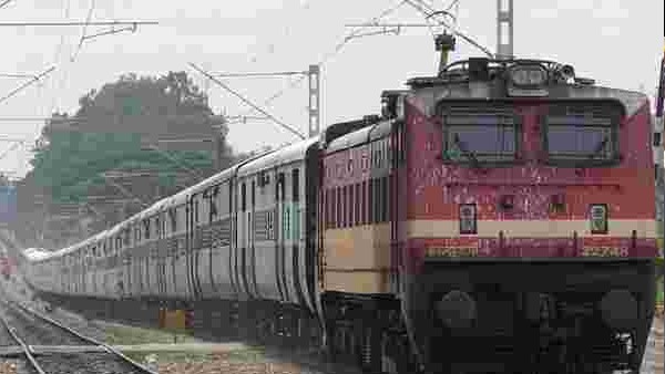 ನಾಲ್ಕು ವರ್ಷಗಳ ಅವಧಿಯಲ್ಲಿ 1 ಎಲ್‌ಟಿಸಿ ಲಭ್ಯ 