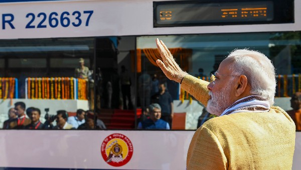 ಗಾಂಧಿನಗರ-ಮುಂಬೈ ವಂದೇ ಭಾರತ್ ಶುರುವಾಗಿದ್ದು ಯಾವಾಗ? 