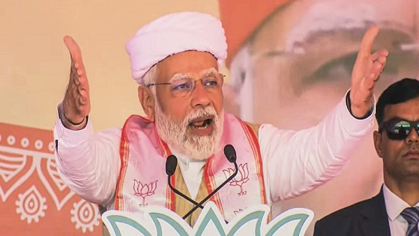 PM Modi targets Rahul for walking with Medha Patkar during Bharat Jodo Yatra
