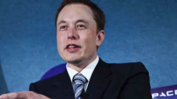 Elon Musk is Losing Rs 2500 Crores Every Day this Year