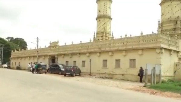 ನ್ಯಾಯಾಲಯದ ಅಂಗಳಕ್ಕೆ ವಿವಾದ 