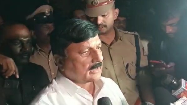 ಸಣ್ಣ ಎಳೆಯಿಂದ ಮೃತದೇಹ ಮತ್ತೆ 