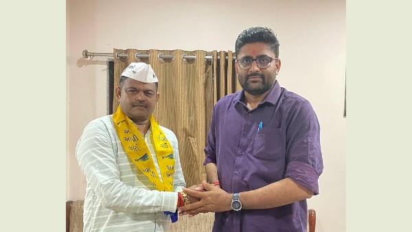 ಕಮಲ ಬಿಟ್ಟು ಪೊರಕೆ ಹಿಡಿದ ಕೇಸರಿಸಿನ್ಹಾ ಸೋಲಂಕಿ ಕಮಲ ಬಿಟ್ಟು ಪೊರಕೆ ಹಿಡಿದ ಕೇಸರಿಸಿನ್ಹಾ ಸೋಲಂಕಿ