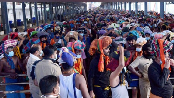 Huge crowd in Sabarimala after the door Open for Devotees