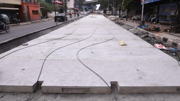 BBMP Chief Commissioner Tushar Girinath Inspects Rapid Road at Old Madras Road