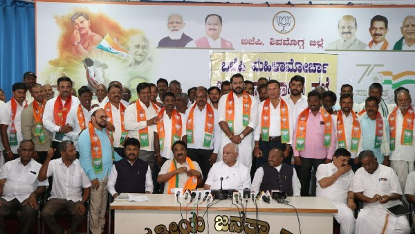 Retired KAS Officer And JDS Leader HT Balegar Joins BJP 