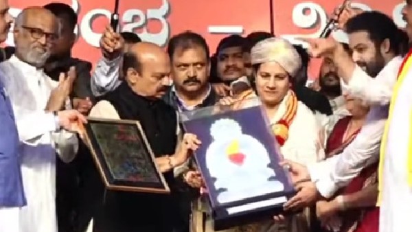 Puneeth Rajkumar Deserves Karnataka Ratna award says Veerendra Heggade