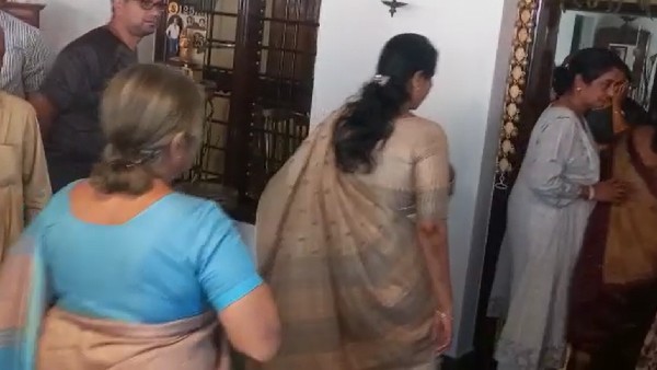 Sakaleshpur: Dignitaries get final glimpse of Senior BJP leader Sushila Shivappa body 