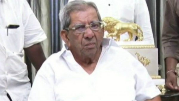 Shamanuru Shivshankarappa outrage in Sanehalli against Murugha shree