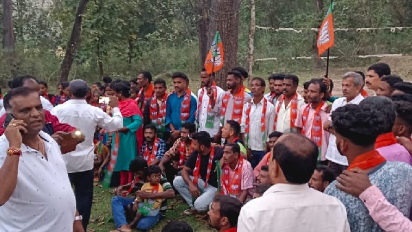 More than 300 Congress workers joined BJP in Mahalgodu village of Chikkamagaluru district