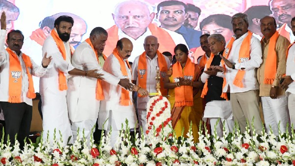 ರಾಹುಲ್ ಗಾಂಧಿ ಡಿಕೆಶಿ-ಸಿದ್ದುವನ್ನು ಒಟ್ಟುಗೂಡಿಸಲಿ 