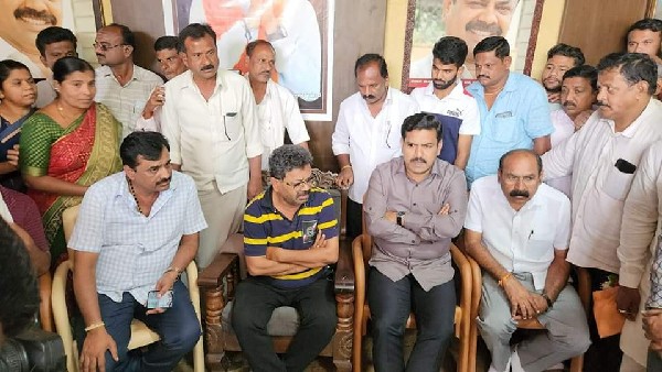 ಶಾಸಕ ನಿವಾಸದಲ್ಲಿ ನೆರೆದ ಜನಸಾಗರ 