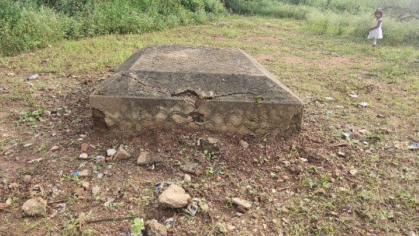 ಸಮಾಧಿ ಧ್ವಂಸ ಸಂಬಂಧ ಎಫ್‌ಐಆರ್ ದಾಖಲು