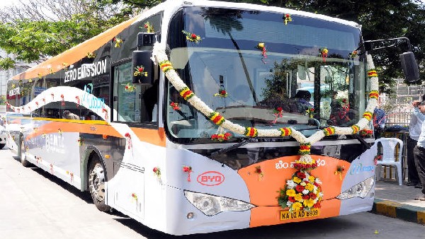 40 ಜನರು ಕುಳಿತುಕೊಳ್ಳುವ ಸಾಮರ್ಥ್ಯ