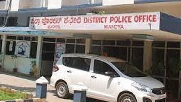 ನಕಲಿಗಳ ಅಸಲಿ ಸತ್ಯ ಹೊರಬಂದಿಲ್ಲ ಏಕೆ? ನಕಲಿಗಳ ಅಸಲಿ ಸತ್ಯ ಹೊರಬಂದಿಲ್ಲ ಏಕೆ?