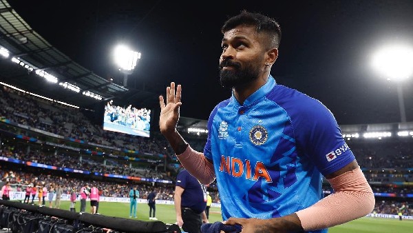 Ravi Shastri wants Hardik Pandya will be a New Indian T20 Captain Ravi Shastri wants Hardik Pandya will be a New Indian T20 Captain