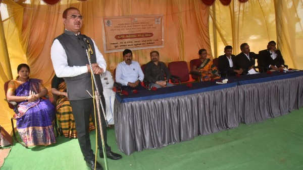 ಪ್ರತಿಯೊಬ್ಬರು ಕಾನೂನು ನೆರವು ಪಡೆದುಕೊಳ್ಳಬೇಕು