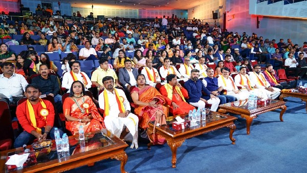 ಪ್ರೇಕ್ಷಕರ ಮನ ಗೆದ್ದ ಮಿಮಿಕ್ರಿ ಯೋಗಿ ಗೌಡ 