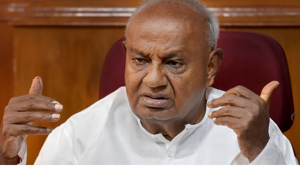 ವಿಧಾನಸೌಧದ ಮುಂದೆ ಬಸವಣ್ಣನ ಪ್ರತಿಮೆ