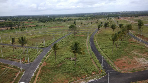  10 ಸಾವಿರಕ್ಕೂ ಹೆಚ್ಚು ವಸತಿ ಗೃಹಗಳ ನಿರ್ಮಾಣ 