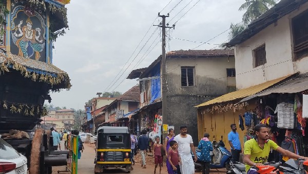 ಬ್ಯಾನರ್ ತೆರವಿಗೆ ಜಿಲ್ಲಾಧಿಕಾರಿ ಸೂಚನೆ ಬ್ಯಾನರ್ ತೆರವಿಗೆ ಜಿಲ್ಲಾಧಿಕಾರಿ ಸೂಚನೆ