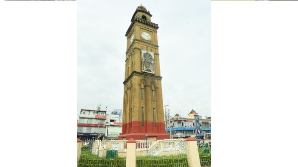  2012ರಲ್ಲಿ ಲ್ಯಾನ್ಸ್‌ಡೌನ್ ಬಿಲ್ಡಿಂಗ್ ಕುಸಿತ