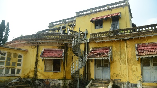 ಸರ್ವೆ ಮಾಡಿದ ಪಾರಂಪರಿಕ ಬಿಲ್ಡಿಂಗ್ಸ್‌ 