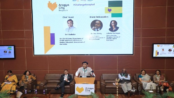 ಆರೋಗ್ಯದಲ್ಲಿ ಸುಧಾರಣೆ ಕಂಡು ಬಂದಿದೆ ಆರೋಗ್ಯದಲ್ಲಿ ಸುಧಾರಣೆ ಕಂಡು ಬಂದಿದೆ