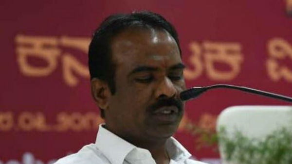 Voter data theft: BJP Leader N Ravikumar gives complaint to election commission of India Voter data theft: BJP Leader N Ravikumar gives complaint to election commission of India