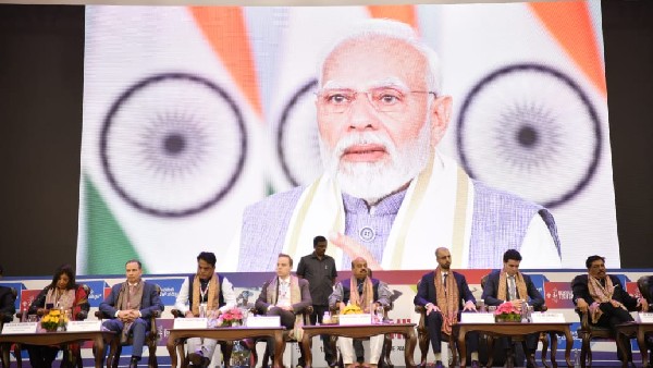 ದೇಶ ಮಾಹಿತಿ ತಂತ್ರಜ್ಞಾನದ ಹೆದ್ದಾರಿ