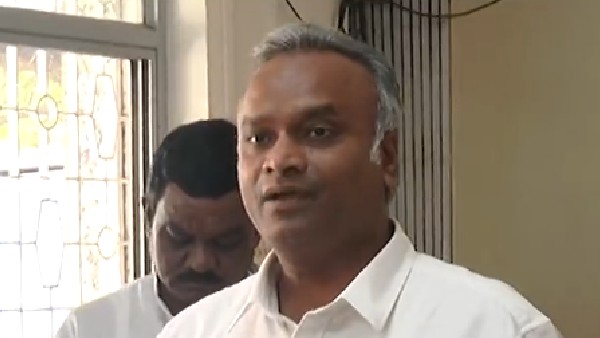  ಜನ ಸ್ಪಂದನೆ ಕಾರ್ಯಕ್ರಮದಲ್ಲಿ ಖಾಲಿ ಖುರ್ಚಿಗಳ ಸ್ಪಂದನೆಯಾಗುತ್ತಿದೆ