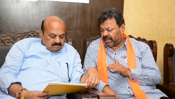  ಶಾಸಕರ ಕುಟುಂಬಕ್ಕೆ ಸಿಎಂ ಸಾಂತ್ವನ 