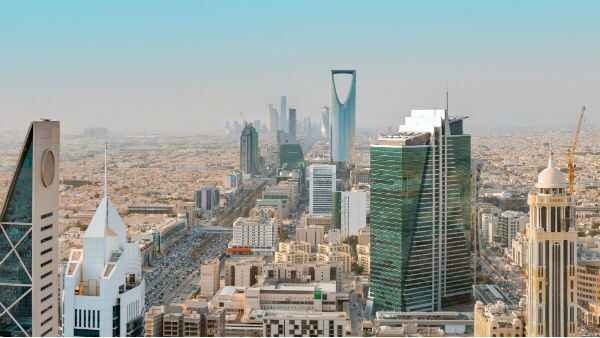 Indians traveling to Saudi Arabia no longer require clearance 