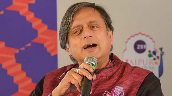 Shashi Tharoor said that he will not come to Gujarat election campaign Shashi Tharoor said that he will not come to Gujarat election campaign