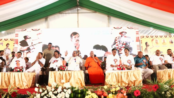 ಮತ್ತೆ ಅಧಿಕಾರಕ್ಕೆರ ಬಂದರೆ ತಲಾ 10 ಕೆ.ಜಿ.ಅಕ್ಕಿ