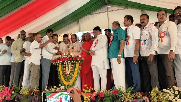 ಕನಕದಾಸರು ಮತ್ತು ರಾಯಣ್ಣನಂತವರು ನಮ್ಮ ಯುವಕರಿಗೆ ಆದರ್ಶ