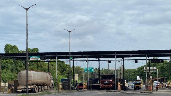 ಹೆಜಮಾಡಿ ಟೋಲ್‌ನಲ್ಲಿ ಸುಂಕ ಹೆಚ್ಚಳ ಮಾಡದಂತೆ ಆಗ್ರಹ 