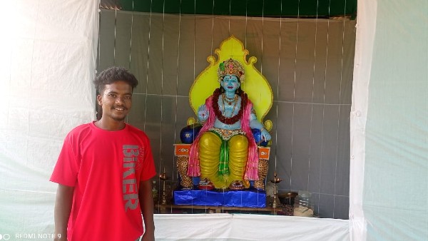 ಹಿಂದೂ ಹಬ್ಬಗಳನ್ನು ಆಚರಿಸುತ್ತಾ ಬಂದಿದ್ದೇವೆ ಹಿಂದೂ ಹಬ್ಬಗಳನ್ನು ಆಚರಿಸುತ್ತಾ ಬಂದಿದ್ದೇವೆ