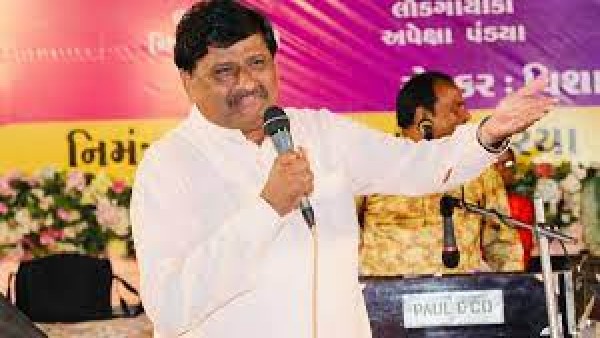 ಲೈಫ್ ಟ್ಯೂಬ್ ಧರಿಸಿ ನದಿಗೆ ಹಾರಿದ್ದ ಮಾಜಿ ಶಾಸಕ 
